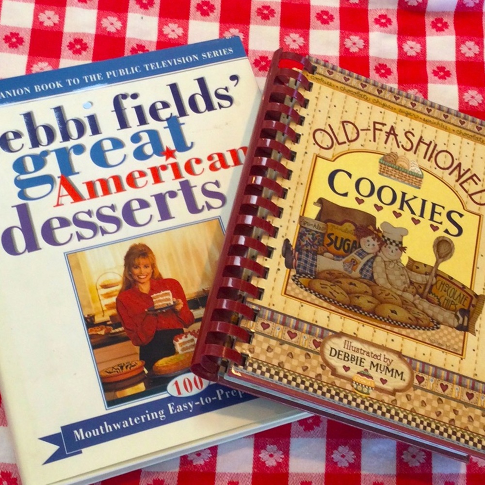 🥣Two celebrity cookbooks, Debbie Fields 1996 and Debbie Mumm 2003